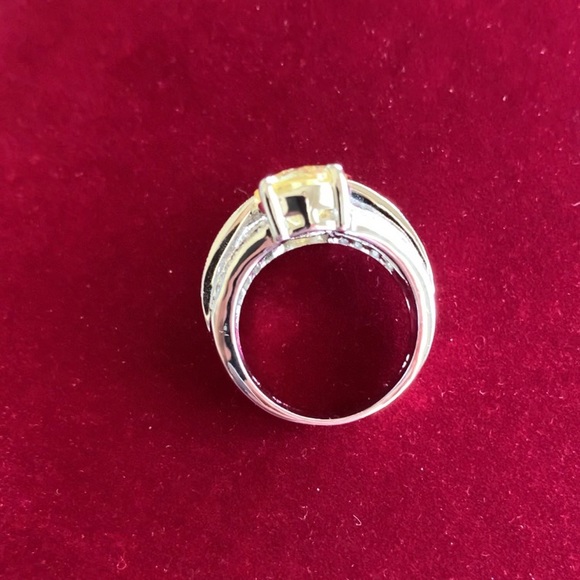 Sterling Silver Diamond Simulant Ring - Picture 14 of 17